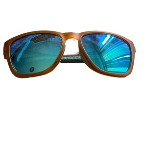 Hurley “Swell” Polarized Brown Sunglasses with Blue Lenses model HSMK1003P